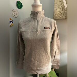 Vineyard Vines pull over